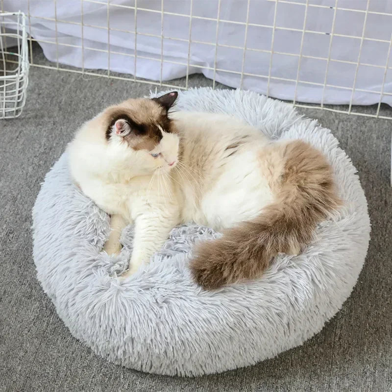 Round Plush Self-Warming Pet Bed with Non-Slip Bottom